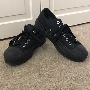 Black platform converse